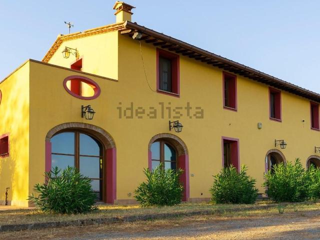Rustico in vendita a Legoli, Toscana