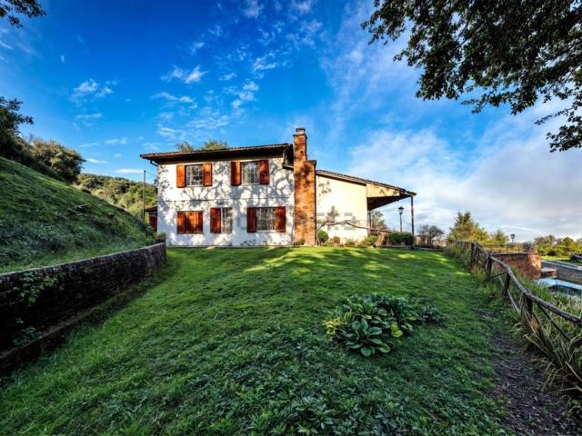 Rustico in vendita a Montegonzi, Toscana