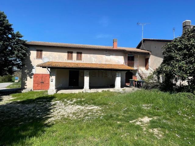 Rustico in vendita a Stroncone, Umbria