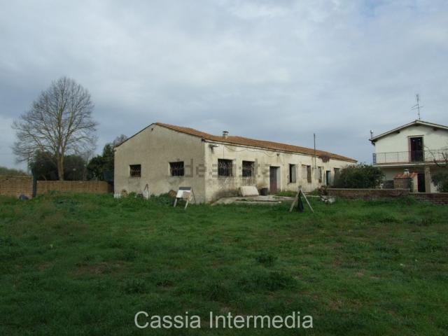 Rustico in vendita a Castel Sant'Elia, Viterbo