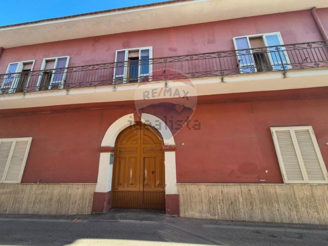 Rustico in vendita a Sirignano, Campania