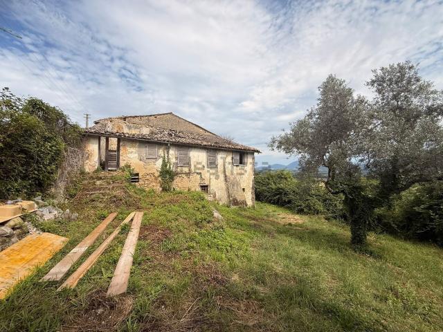 Rustico in vendita a San Luigi, Poggio Mirteto
