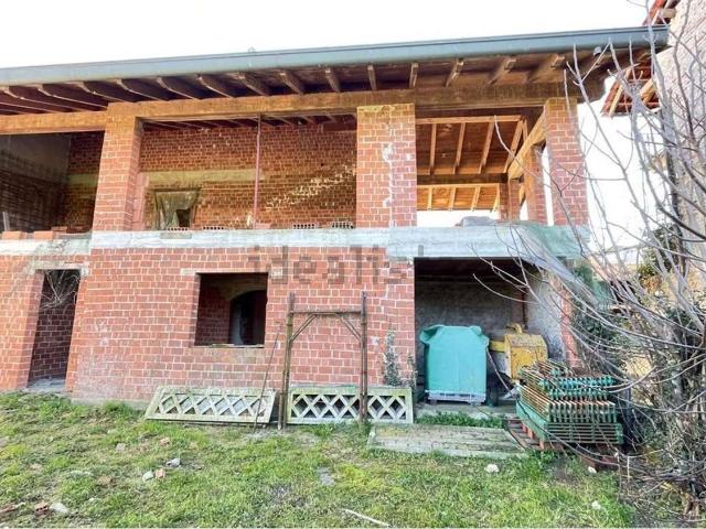 Rustico in vendita a Borzighella, Piemonte