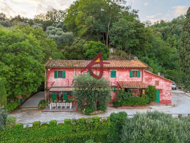 Rustico in vendita a Santa Maria, Buggiano