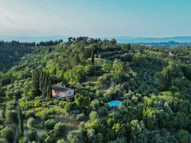 Rustico in vendita a La Scala, San Miniato