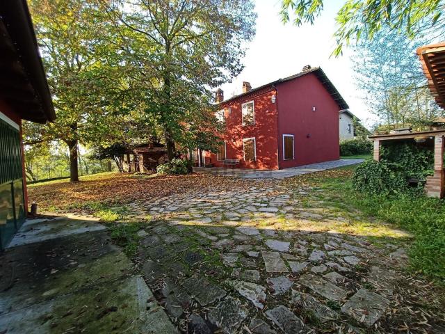 Rustico in vendita a Piemonte, Asti