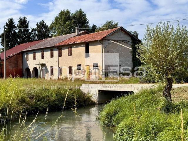 Rustico in vendita a San Biagio Di Callalta, Veneto