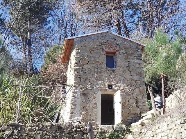Rustico in vendita a Ceriana, Provincia di Imperia