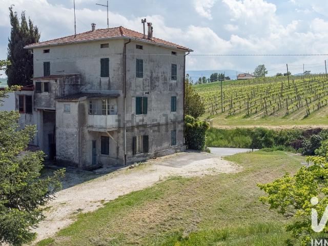 Rustico in vendita a Marche, Ancona