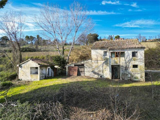 Rustico in vendita a Marche, Ancona
