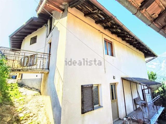 Rustico in vendita a Verrayes, Aosta