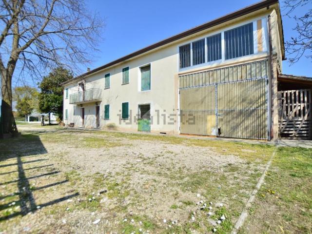 Rustico in vendita a Ceggia, Veneto