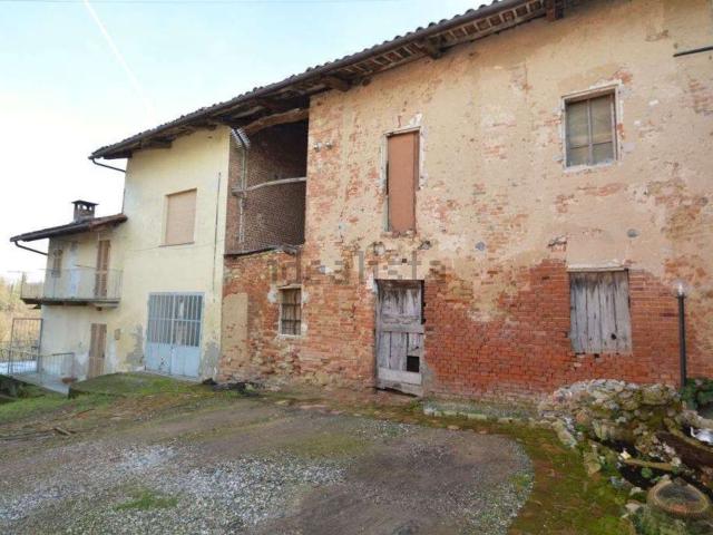 Rustico in vendita a Piemonte, Asti