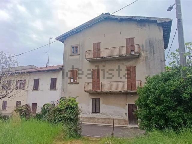 Rustico in vendita a Quattro Strade, Montevecchia