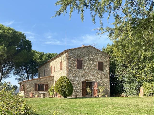 Rustico in vendita a Pieve Di Sinalunga, Toscana