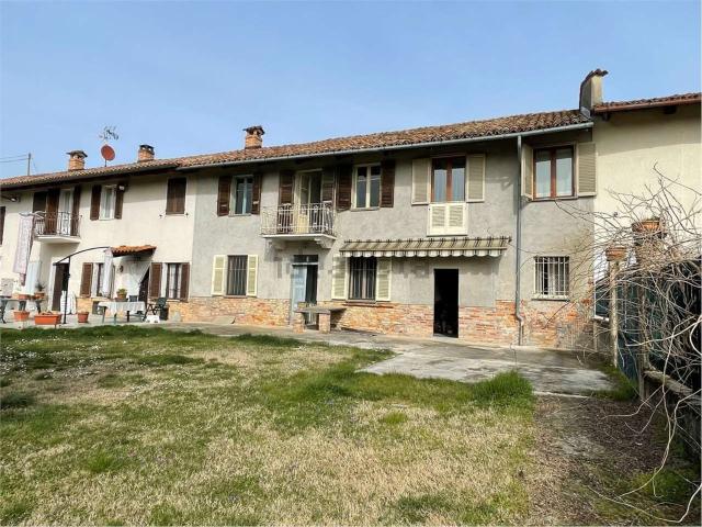 Rustico in vendita a Piemonte, Asti
