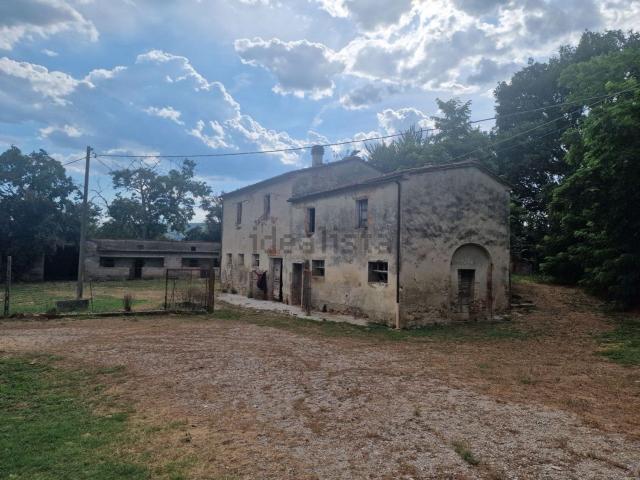 Rustico in vendita a Lucignano, Arezzo