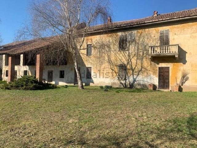 Rustico in vendita a Gambolò, Lombardia