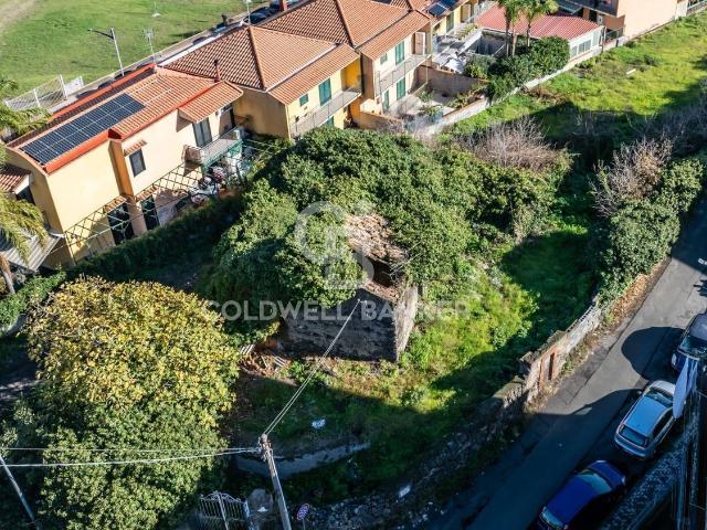Rustico in vendita a Aci Catena, Sicilia