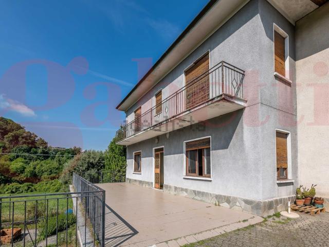 Rustico in vendita a Sambuy, Piemonte