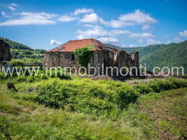 Rustico in vendita a Piemonte, Asti
