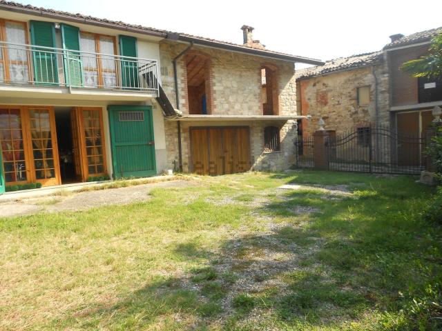 Rustico in vendita a Alta Val Tidone, Trevozzo