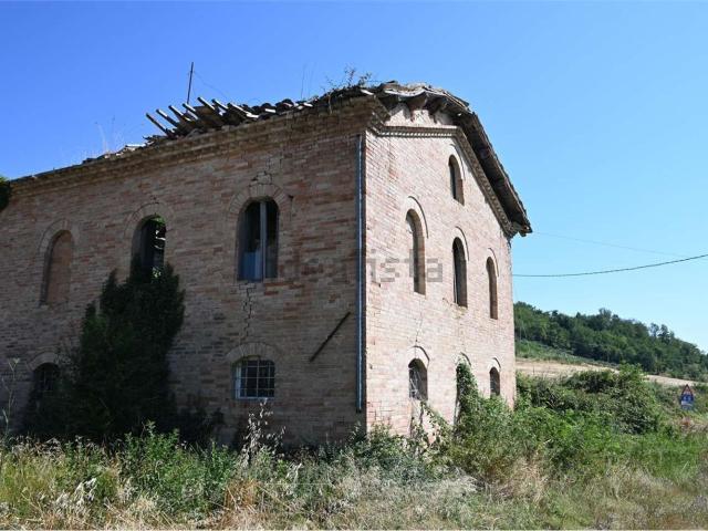 Rustico in vendita a Marche, Macerata