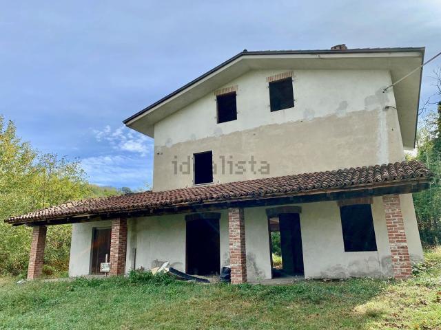 Rustico in vendita a Piemonte, Asti