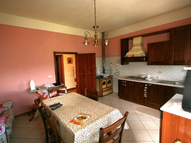 Rustico in vendita a Bettolle, Sinalunga