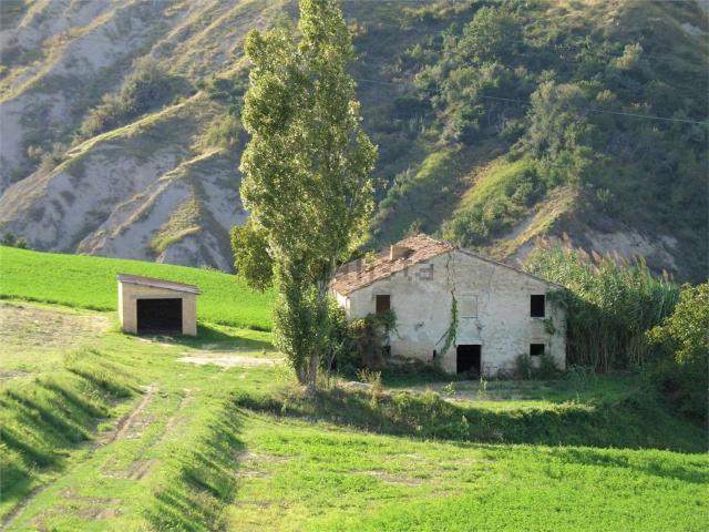 Rustico in vendita a Marche, Fermo
