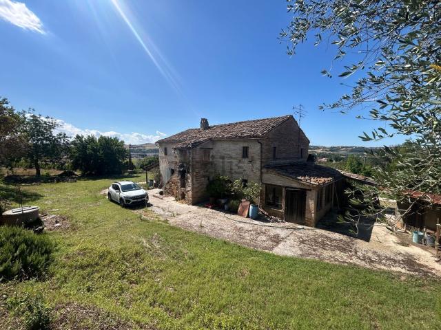 Rustico in vendita a Marche, Fermo