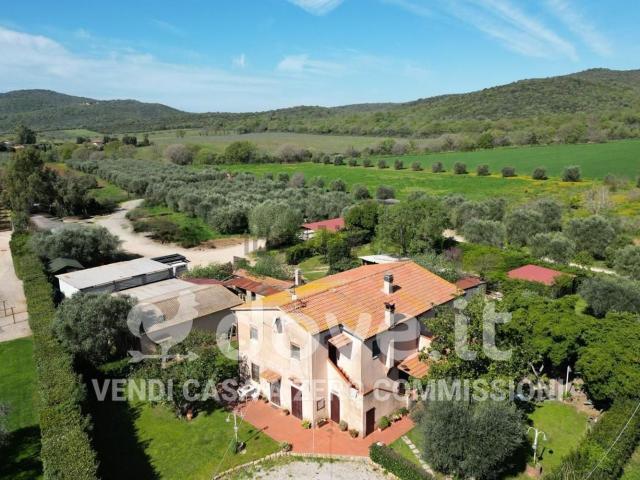 Rustico in vendita a Capalbio, Toscana
