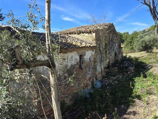 Rustico in vendita a Chieti, Abruzzo