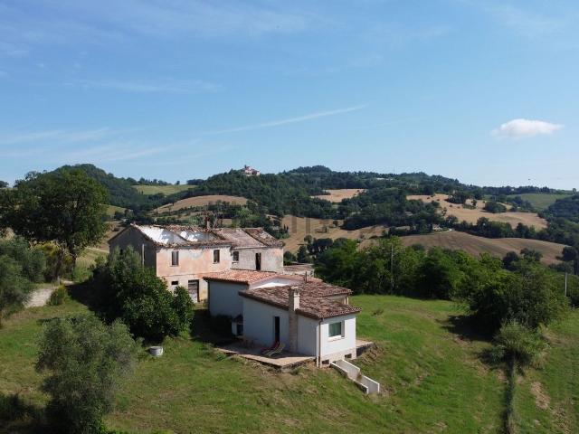 Rustico in vendita a Marche, Pesaro E Urbino