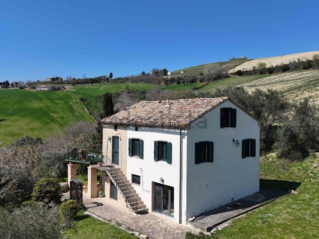 Rustico in vendita a Marche, Ascoli Piceno