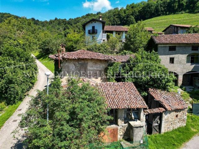 Rustico in vendita a San Gregorio, Cisano Bergamasco