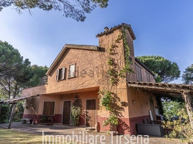 Rustico in vendita a Orvieto, Umbria
