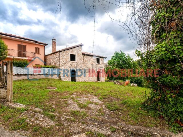 Rustico in vendita a Sezze, Lazio