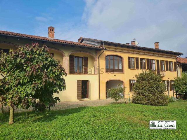 Rustico in vendita a Piemonte, Asti