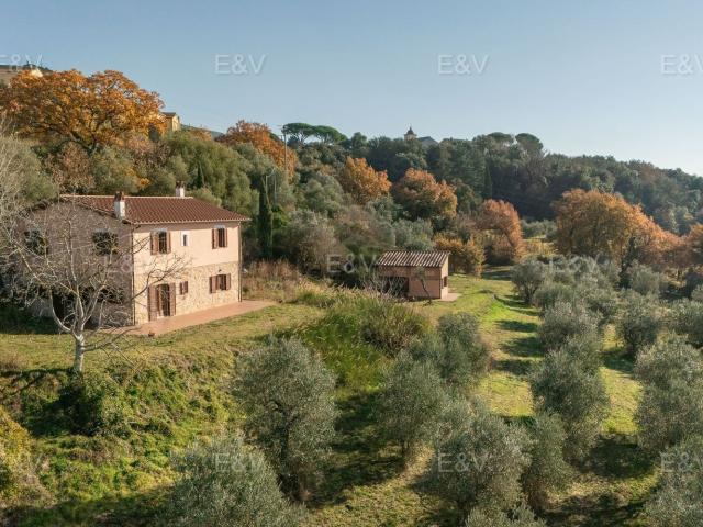 Rustico in vendita a Collesecco, Lugnano In Teverina