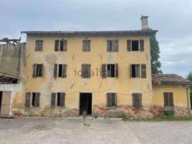 Rustico in vendita a Portogruaro, Veneto