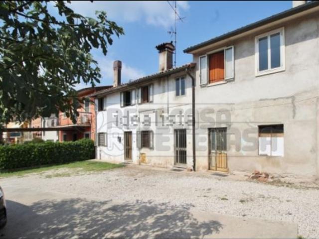 Rustico in vendita a Gambellara, Veneto