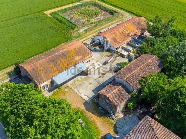 Rustico in vendita a Unione delle Terre d'Argine, Campogalliano