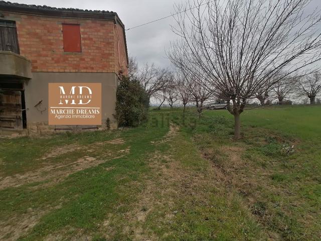 Rustico in vendita a Marche, Macerata