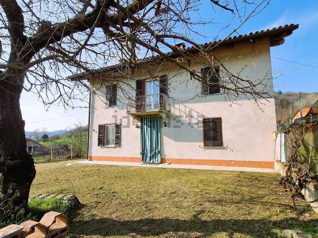 Rustico in vendita a Piemonte, Asti