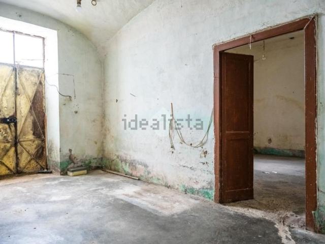 Rustico in vendita a Venafro, Molise