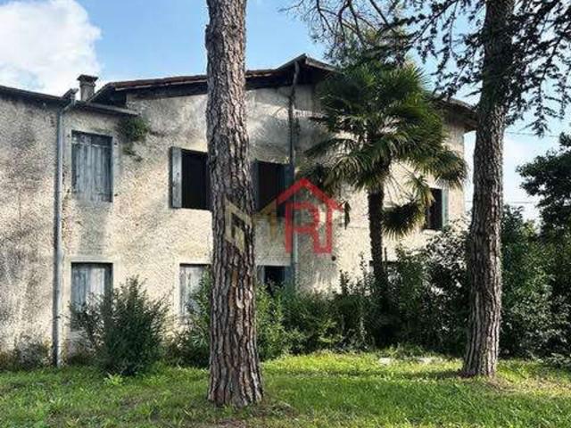 Rustico in vendita a Polcenigo, Friuli-Venezia Giulia