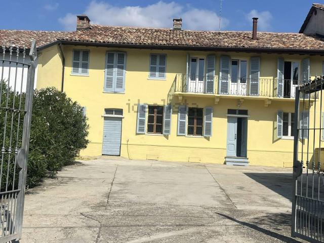 Rustico in vendita a Piemonte, Asti