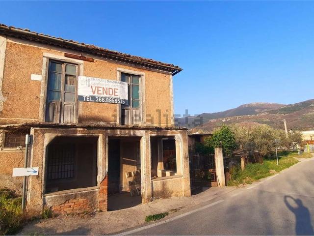 Rustico in vendita a Sant'Emidio, Alatri