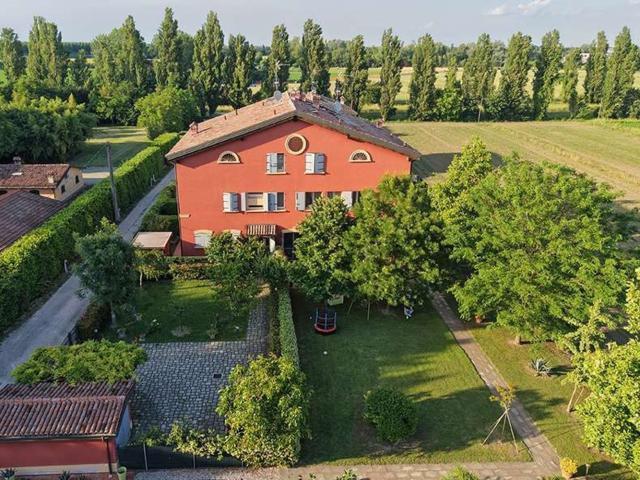 Rustico in vendita a Unione dei comuni del Sorbara, Nonantola